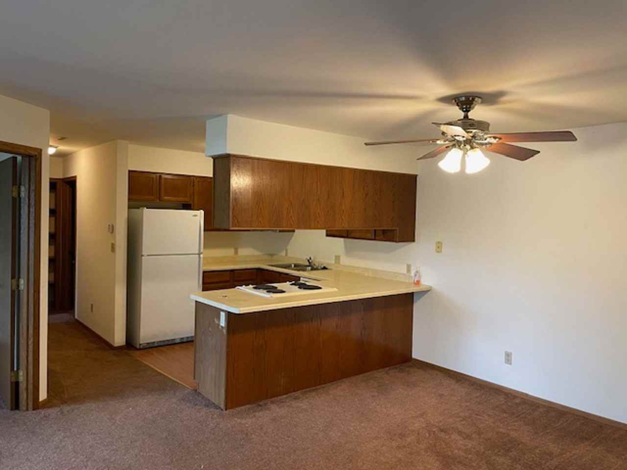 SLS - Lowell Drive - Whitman Place - Photo 3 of 12