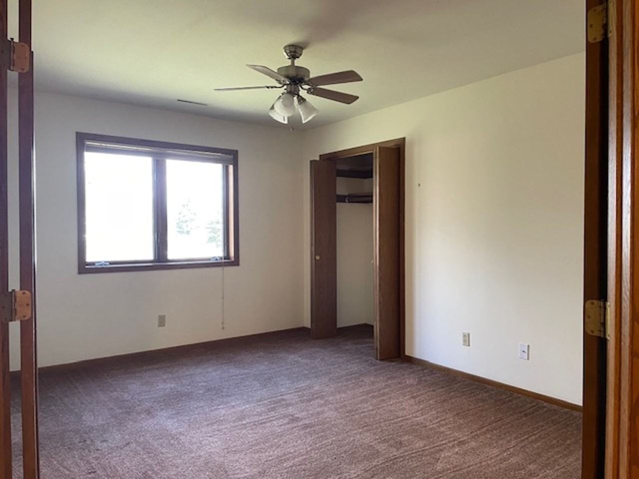 SLS - Lowell Drive - Whitman Place - Photo 6 of 12