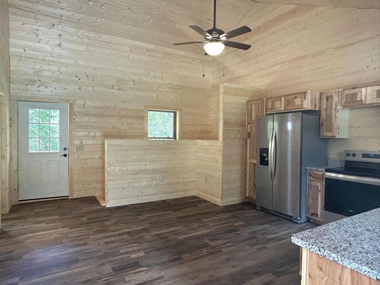 149 Oliver Ln - Photo 3 of 19