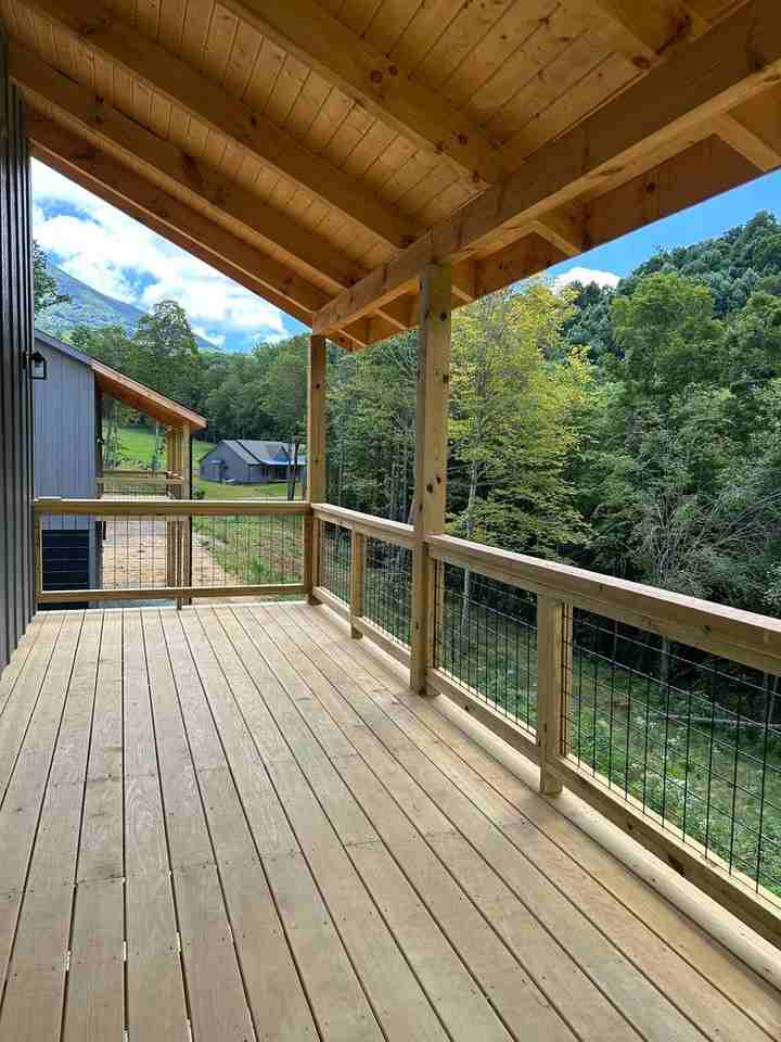 187 Oliver Ln - Photo 2 of 19