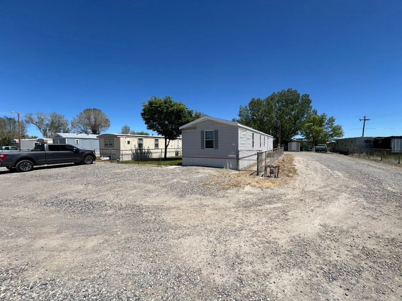 126 Amy Lou Ln - Photo 2 of 50