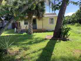 3346 S Combee Rd - Photo 1 of 1
