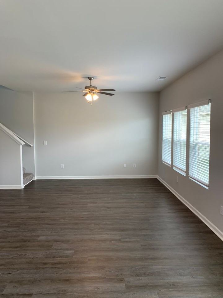 21 Porter Pl - Photo 7 of 26