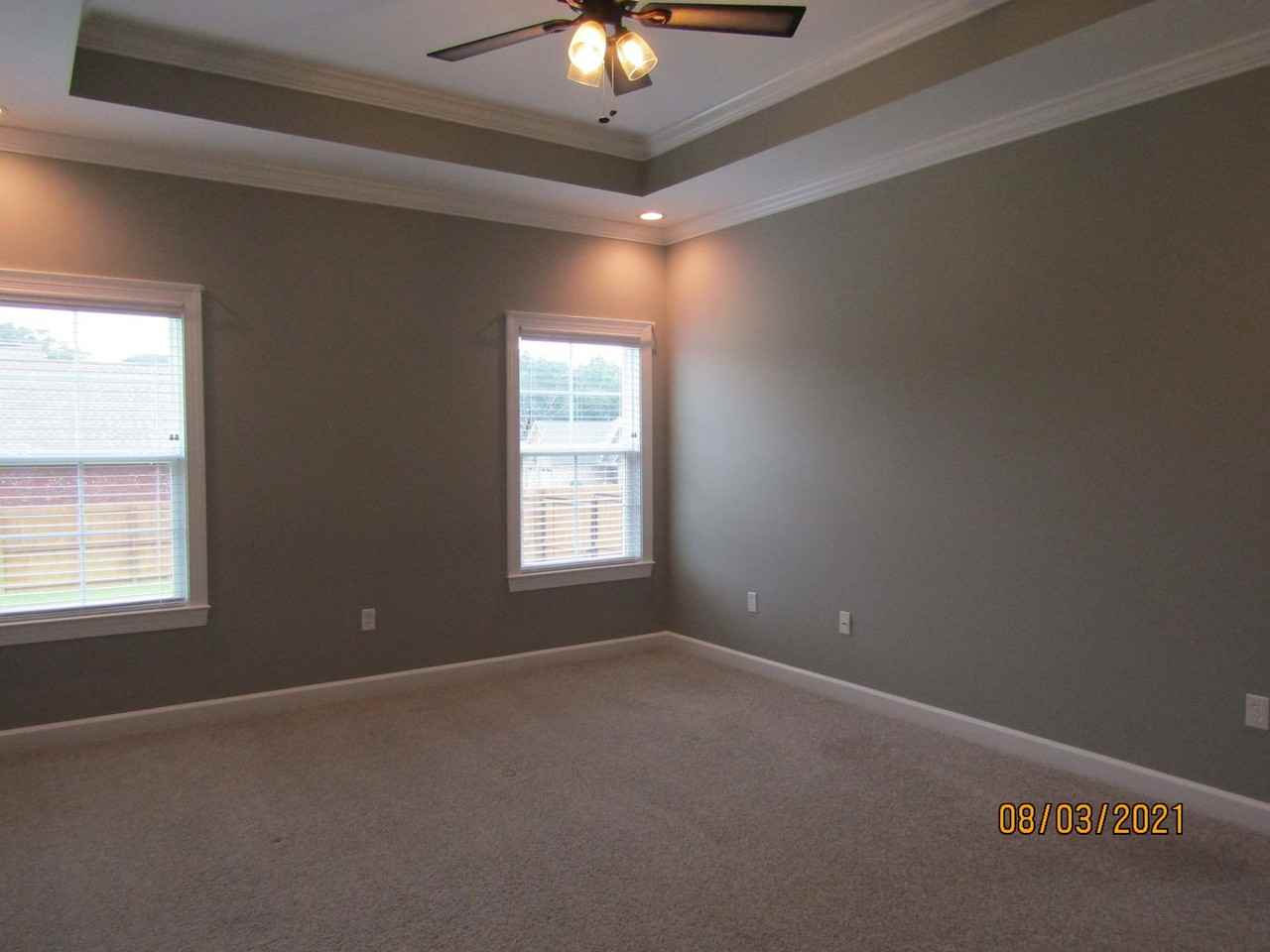 102 Cypress Ln - Photo 7 of 15