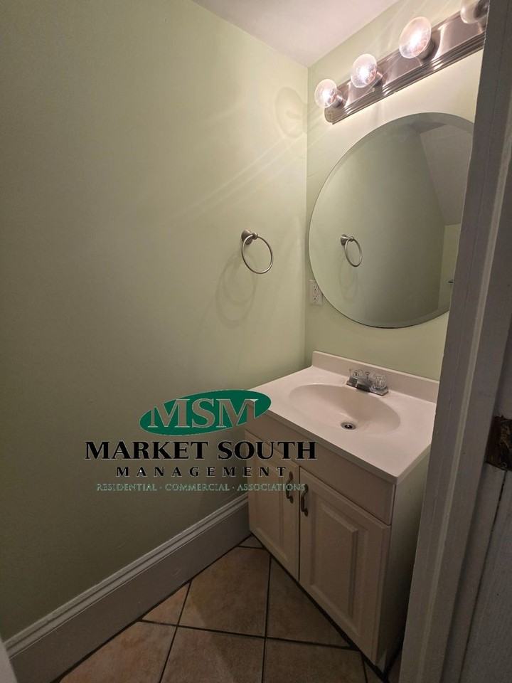 2012 Whitaker St - Photo 6 of 16