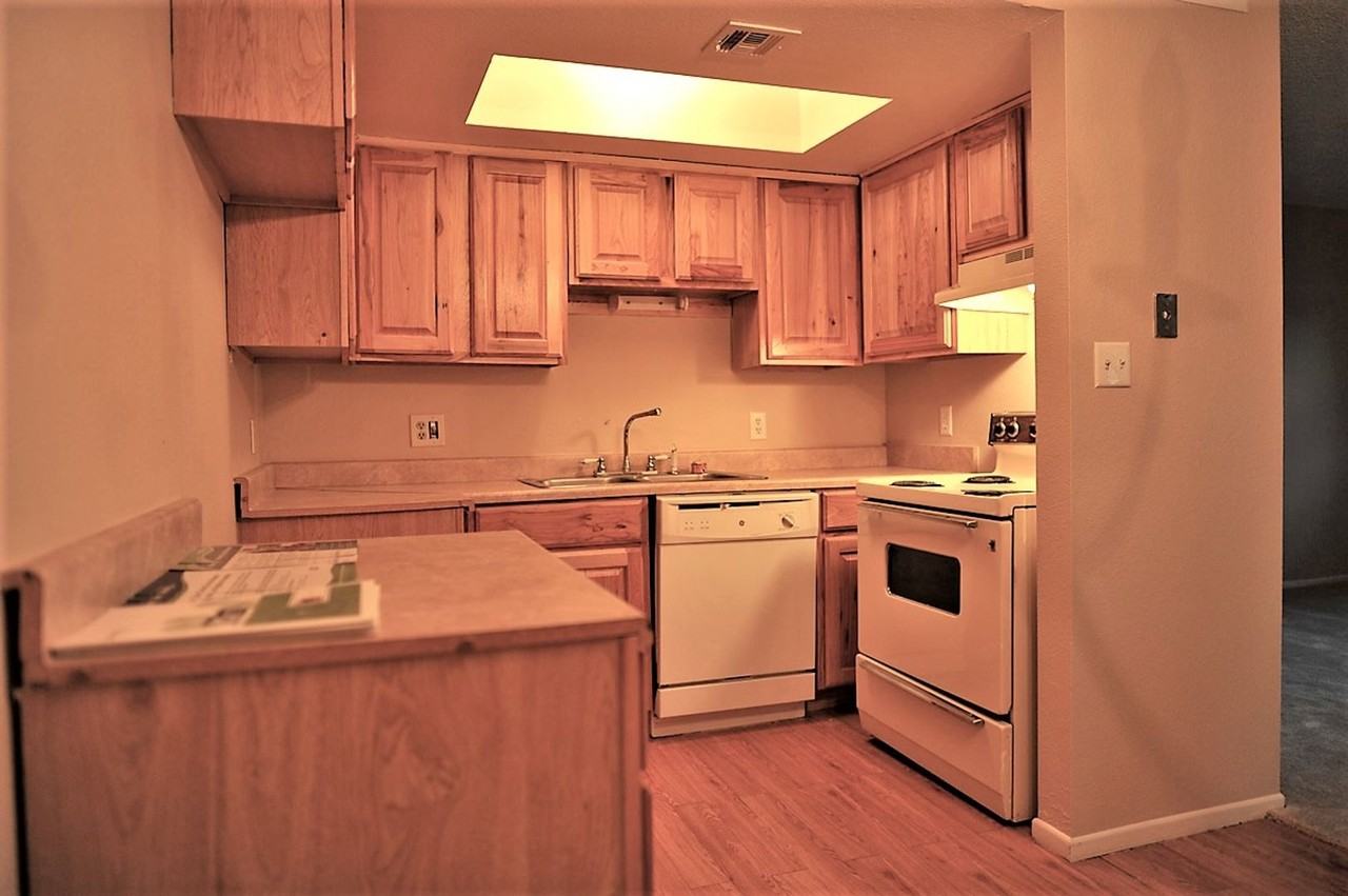 700 W University Dr #218 - Photo 4 of 10