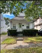 813 Evesham Ave - Photo 1 of 1