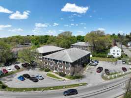 featured image of 134 134-140-148 Willard Street