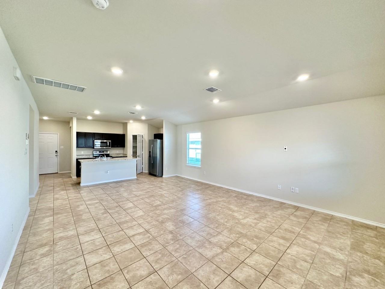 5911 Harriet Tubman Ave - Photo 4 of 30