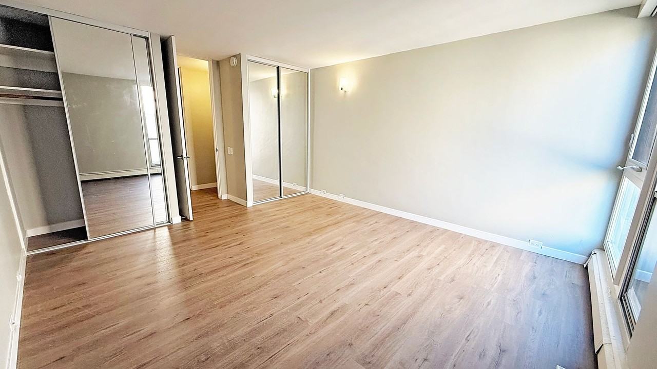 Playa de Oro Apartments - Photo 4 of 16