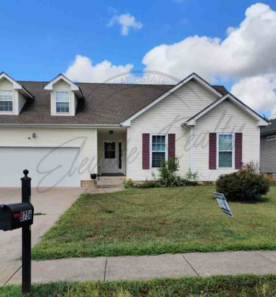 3756 Cindy Jo Dr N - Photo 2 of 39