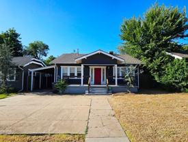 704 Nw 34th St - Photo 1 of 1