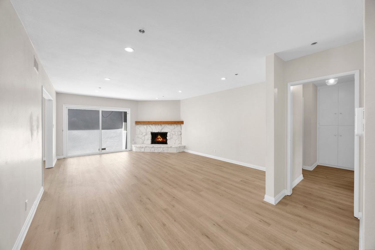 813 Lees Ave - Photo 3 of 29