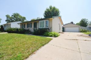 featured image of 960 17th St Se