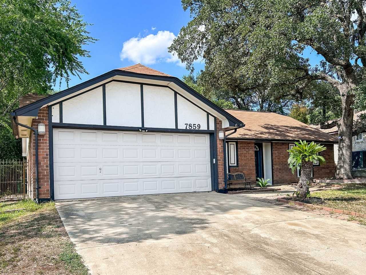 7859 Hawk Trail Street - Photo 3 of 32