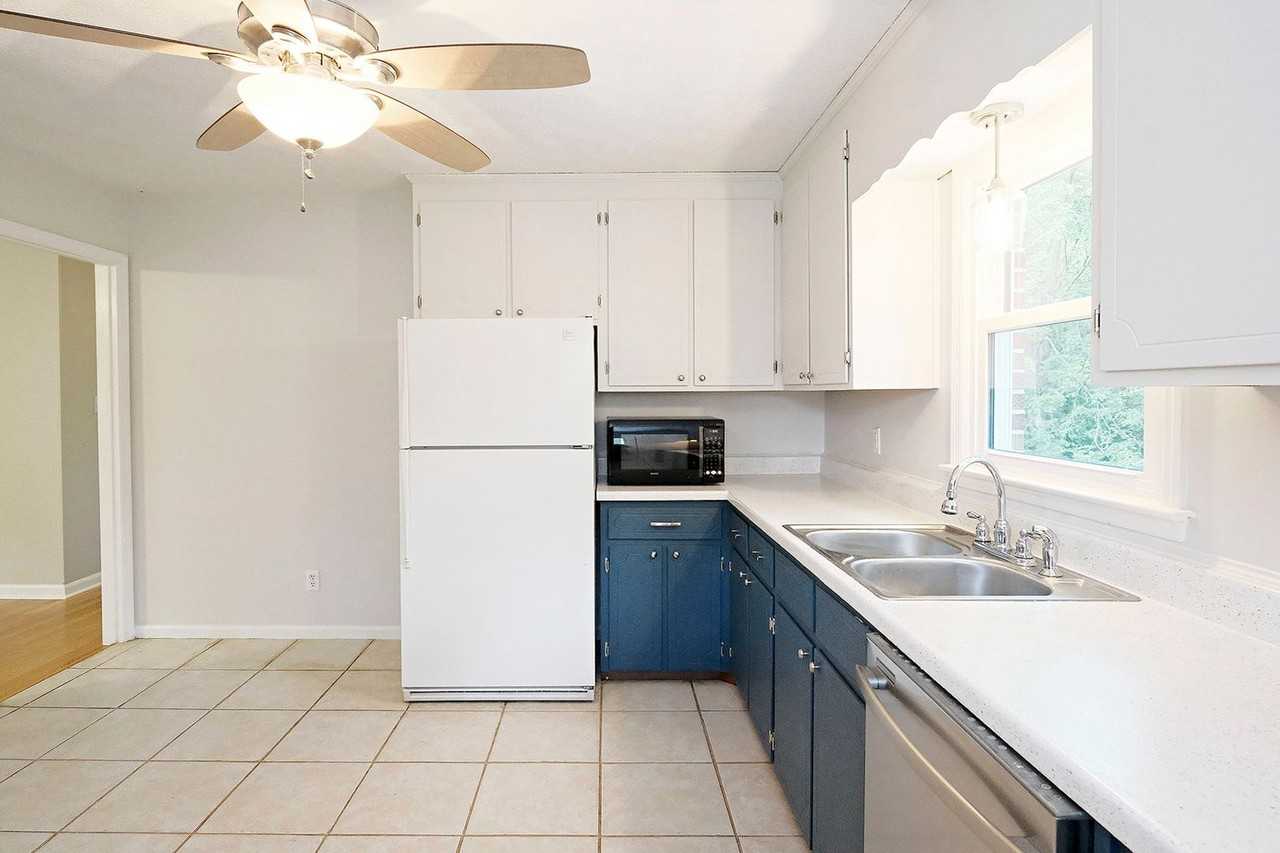 930 Claudius Court - Photo 4 of 18