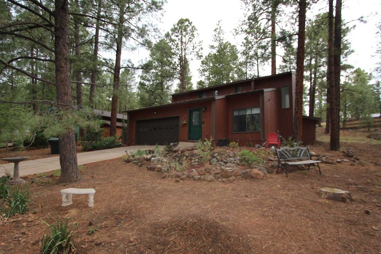 1137 W Shullenbarger Dr - Photo 3 of 4