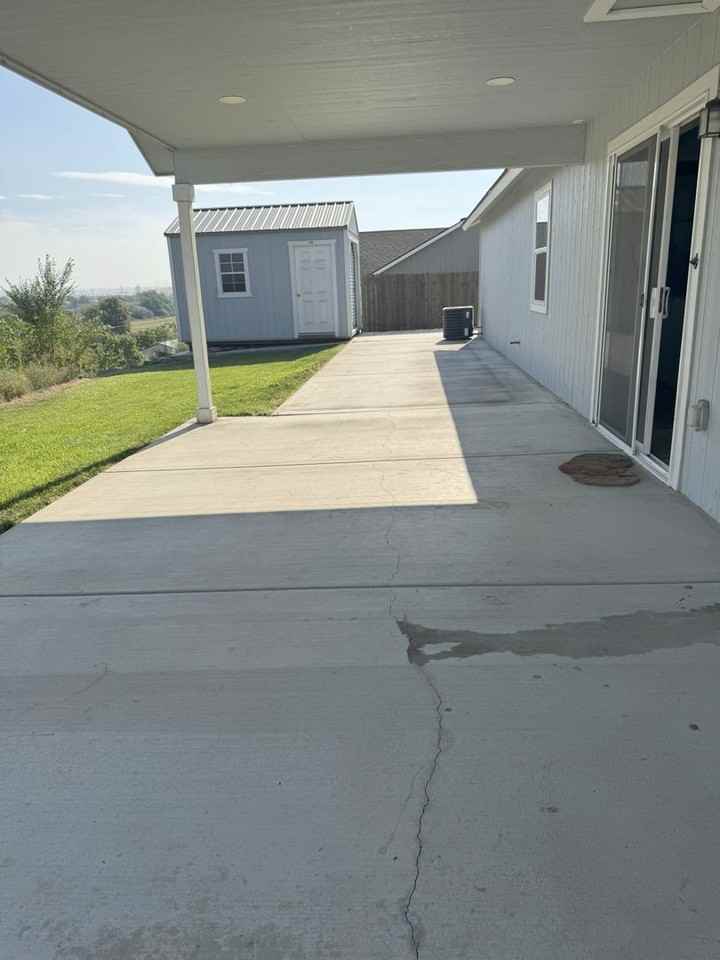 323 Lincoln Ave - Photo 3 of 41