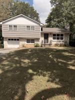 featured image of 1525 Park St