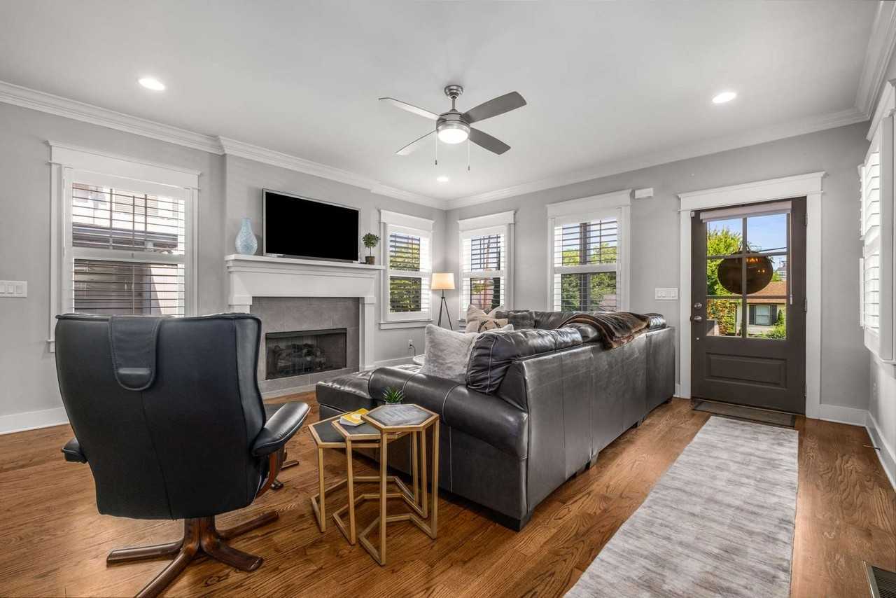 3511B Park Ave - Photo 3 of 27