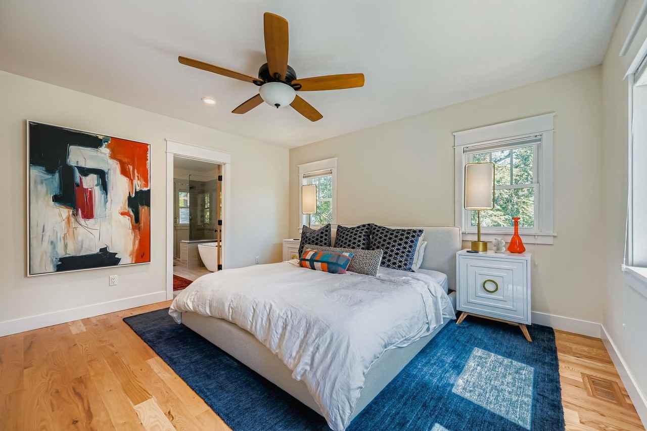 614 Gay St - Photo 3 of 25