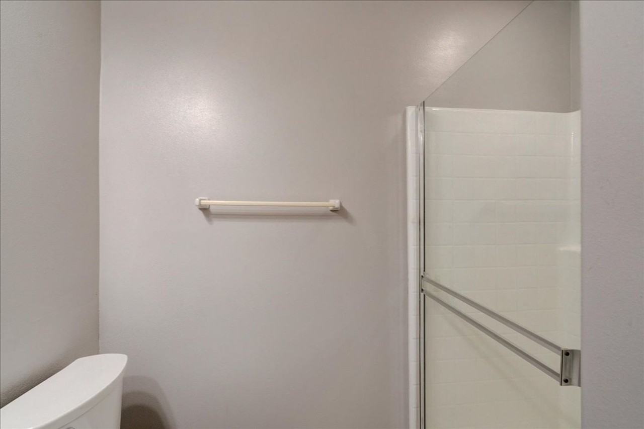 12680 Carmel Country Rd - Photo 5 of 25