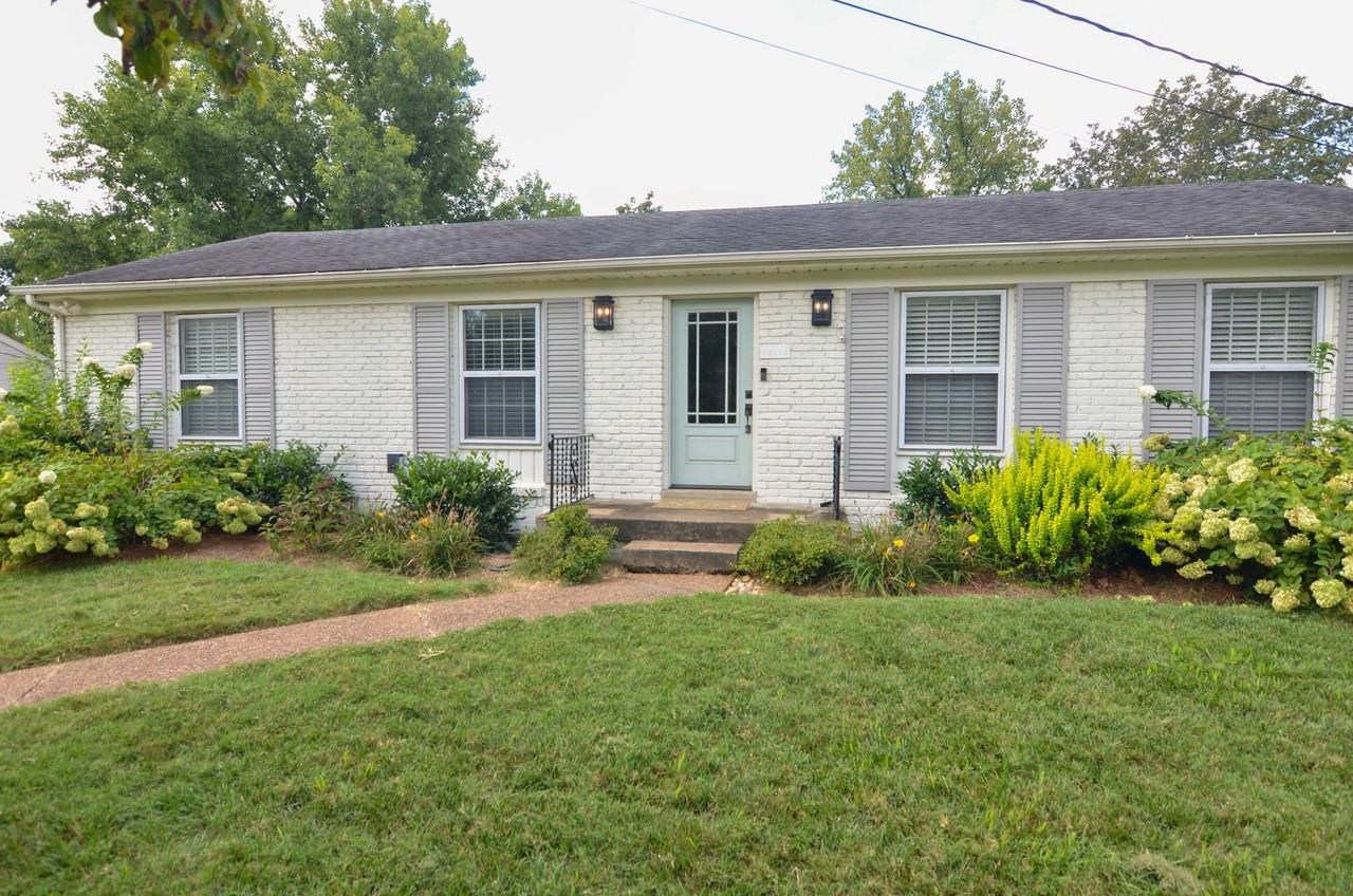 605 Elaine Dr - Photo 2 of 31