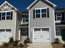 featured image of 3903 15th Street Dr Ne