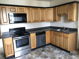 featured image of 729 Euclid Ave Frnt