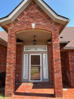 featured image of 8313 Sw Castlestone
