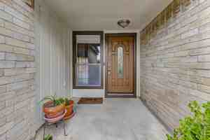 featured image of 2511 Planters Row