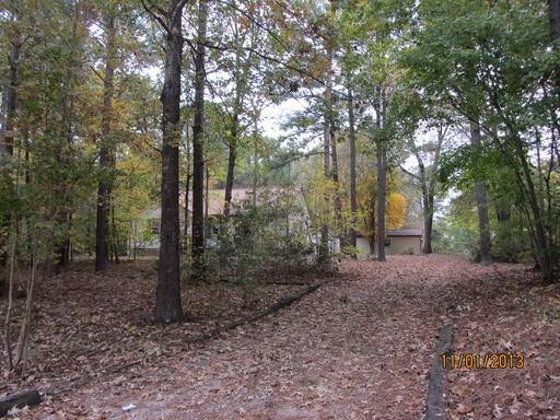 528 Hillcrest Dr - Photo 3 of 24