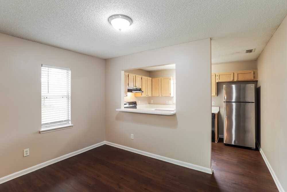 6564 Lacey Ct - Photo 7 of 16