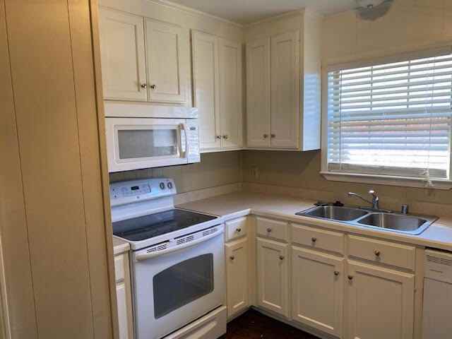 306B Mildred St #1 - Photo 4 of 9