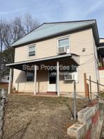 featured image of 415 Hudson St #1