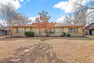 4300 Segura Ct N - Photo 1 of 1