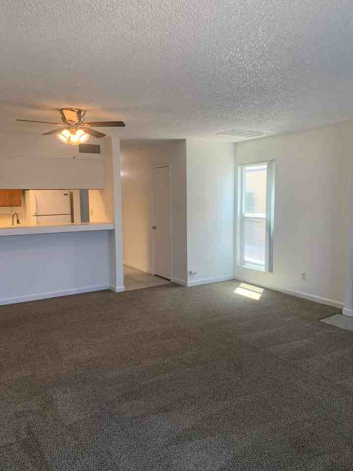 1509 Willow Ave #104 - Photo 5 of 32