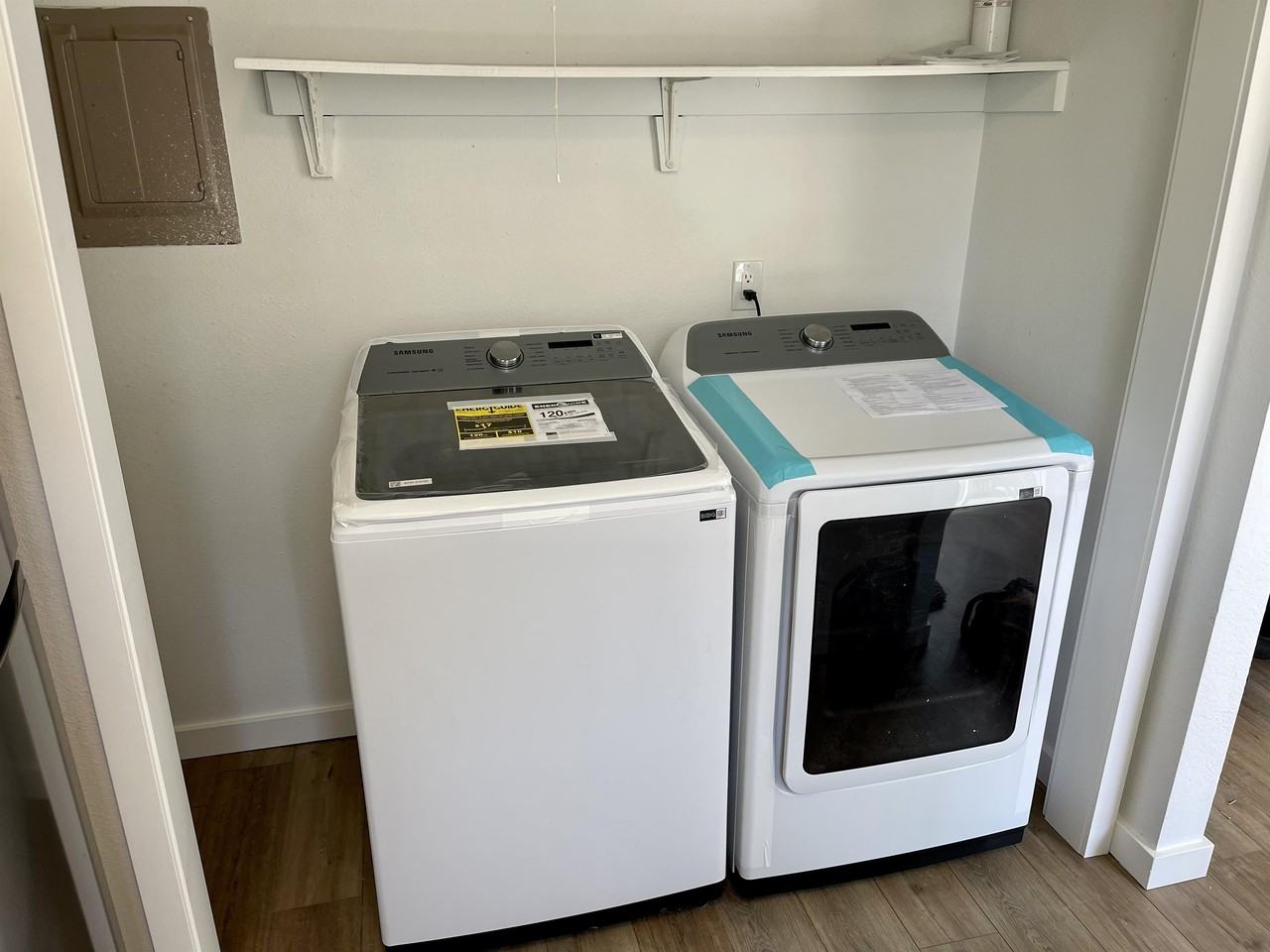 1523 Ernest Ave #C - Photo 5 of 10