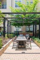 featured image of 905 Kenilworth Ave