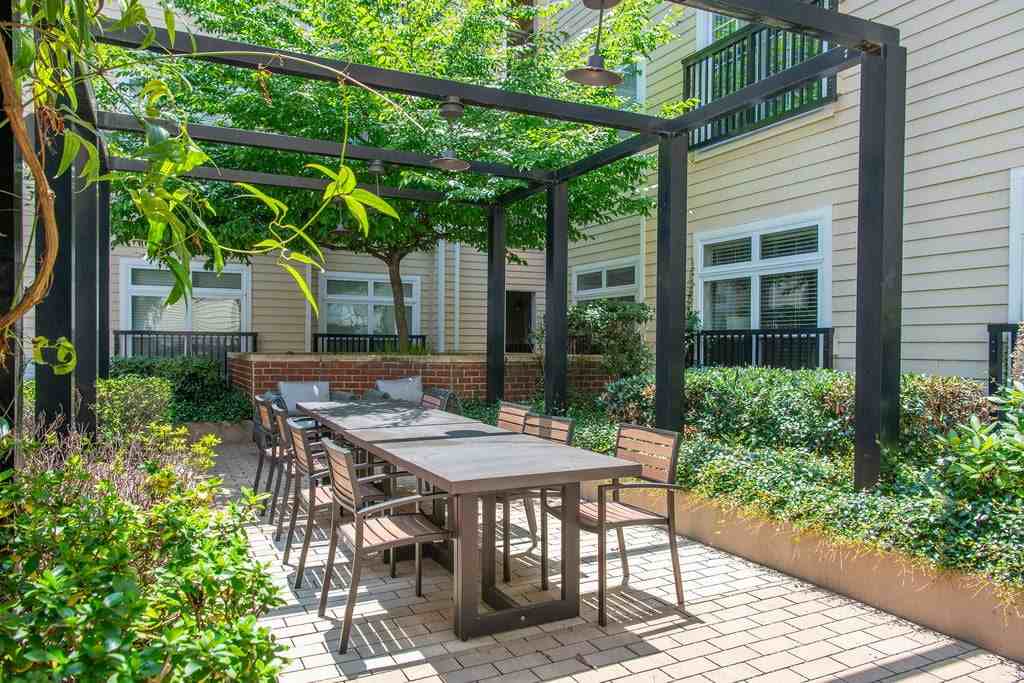 Lincoln at Dilworth - Photo 5 of 52