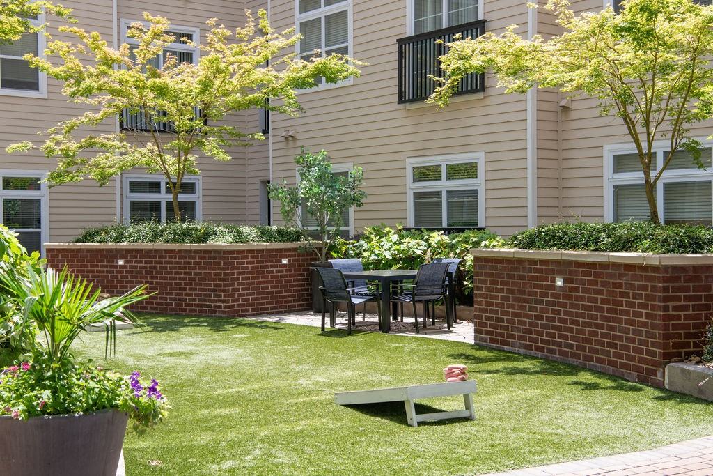 Lincoln at Dilworth - Photo 7 of 52