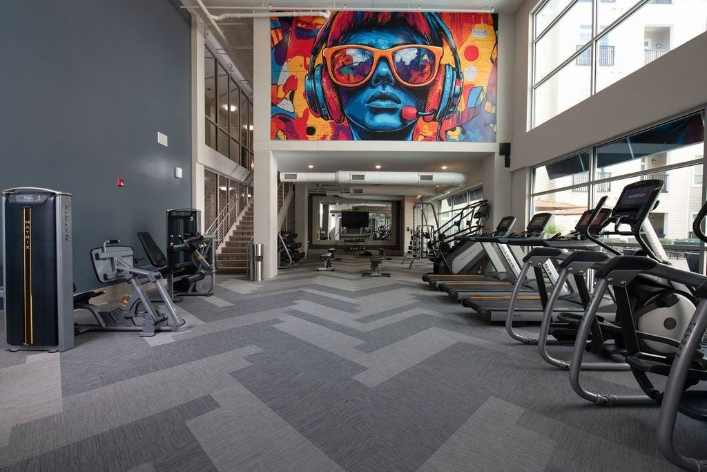 Lincoln at Dilworth - Photo 3 of 52