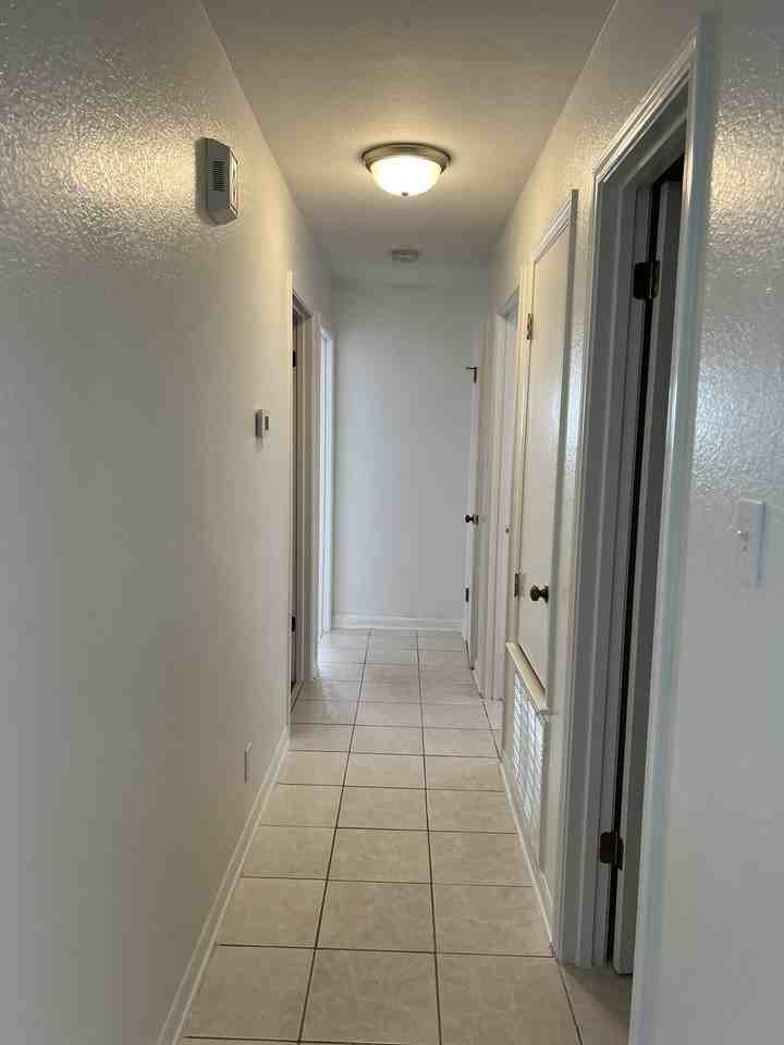 326 Elm Drive - Photo 3 of 14