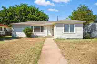 4208 42nd St - Photo 1 of 1