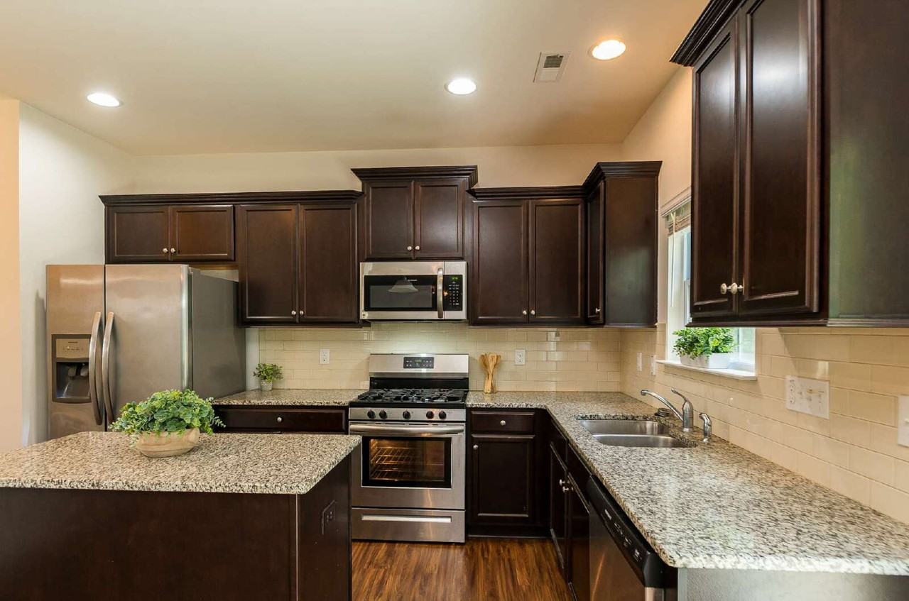 6733 Osprey Landing Dr - Photo 7 of 41