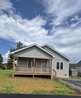 featured image of 321 Quinn Hill Ln