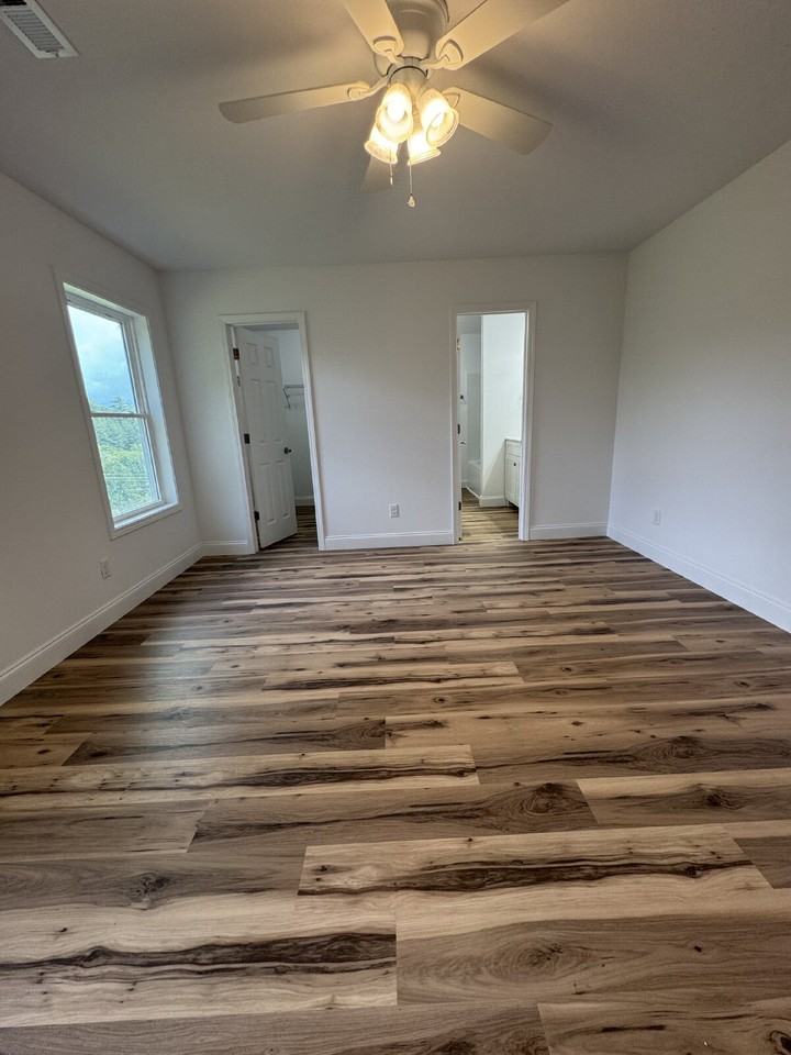 321 Quinn Hill Ln - Photo 6 of 14