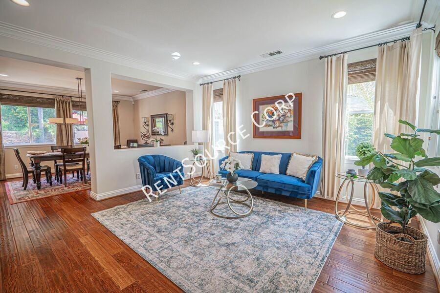 26511 Brooks Circle - Photo 4 of 35