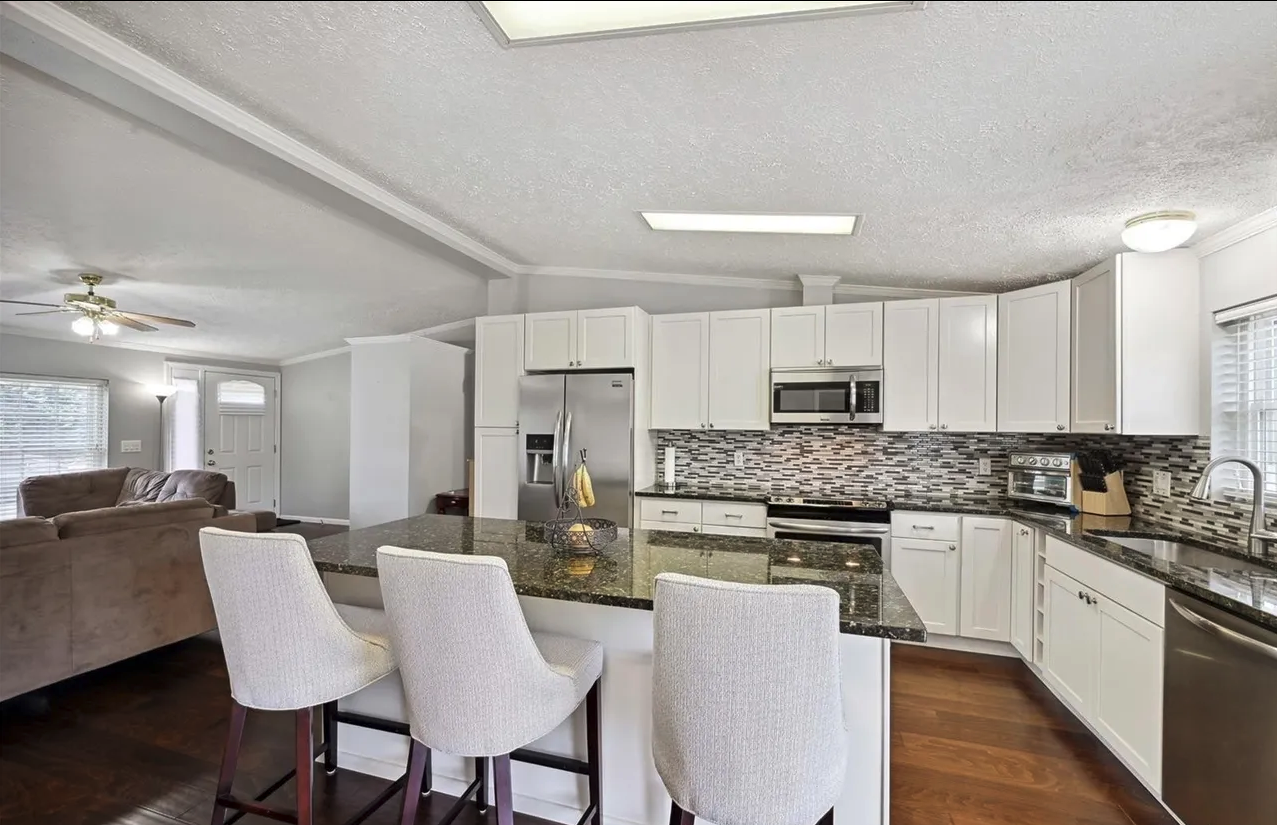 5634 Clay St #NA - Photo 5 of 16