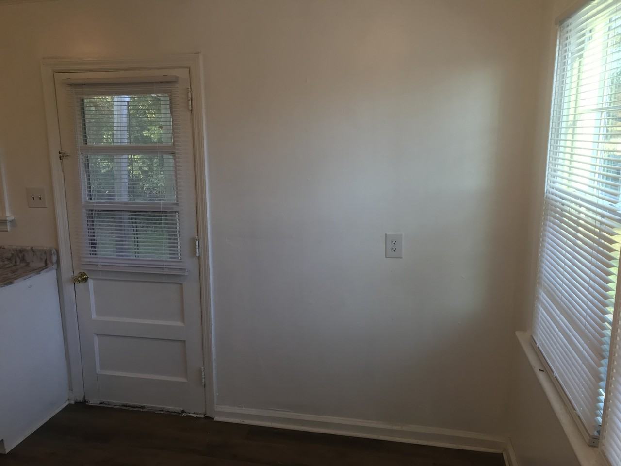 1403 Hyman Ave #NA - Photo 5 of 17